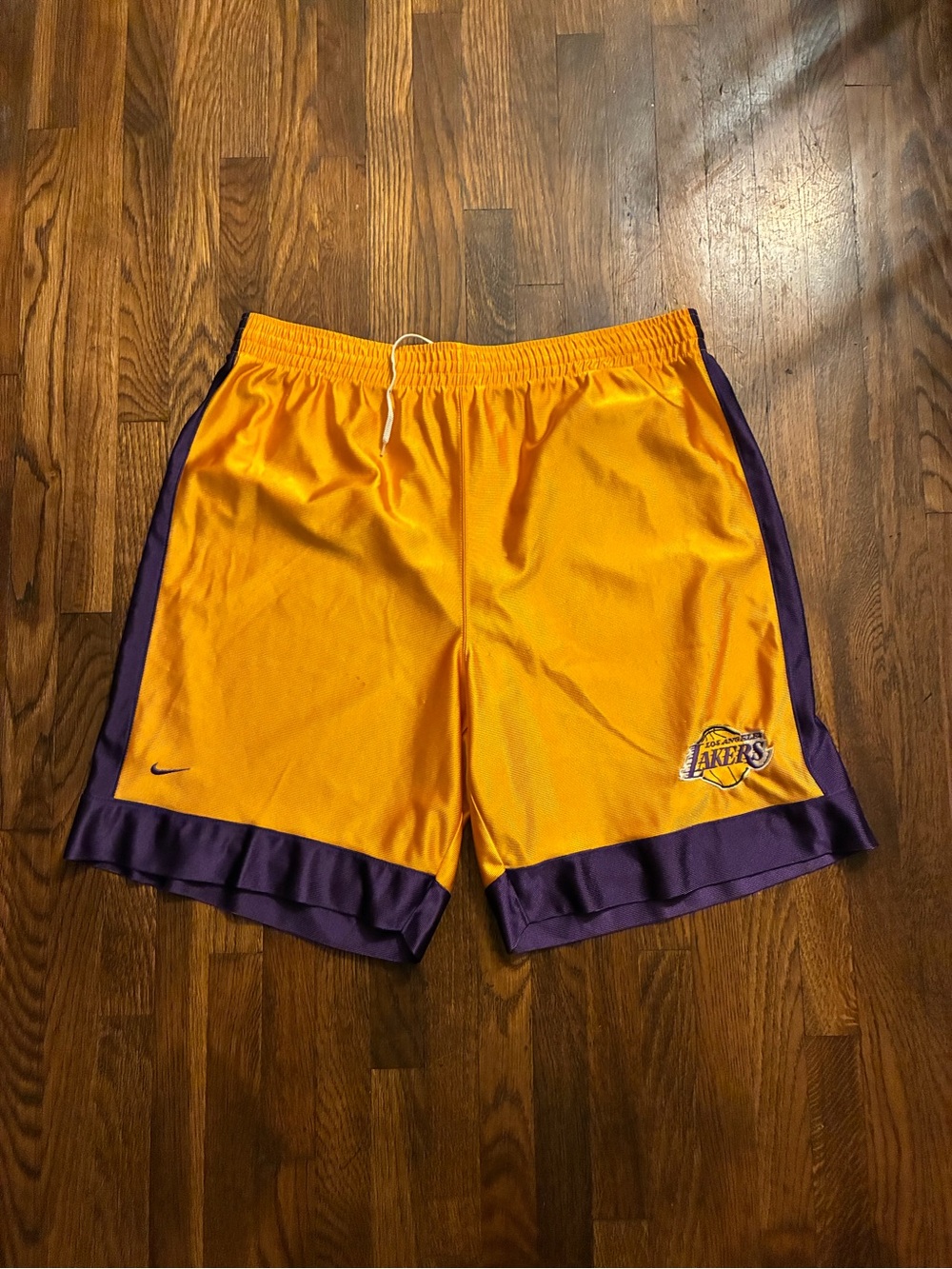 Nike Men's Los Angeles Lakers Gold & Purple Athletic Shorts